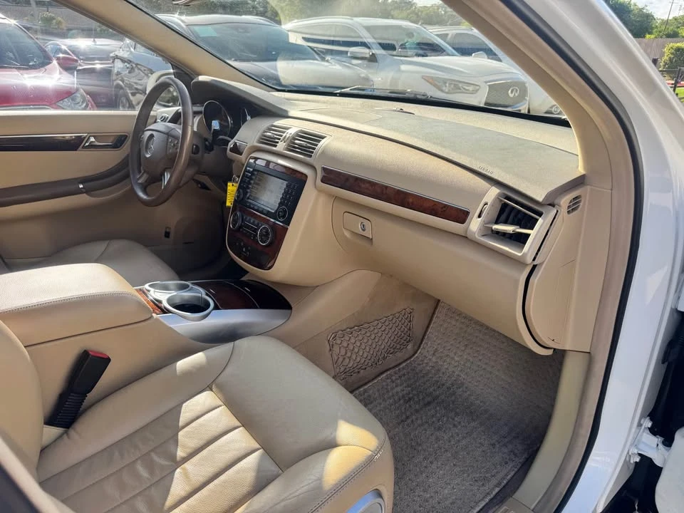 2007 Mercedes-Benz W251 R-Class - Image 9 of 16