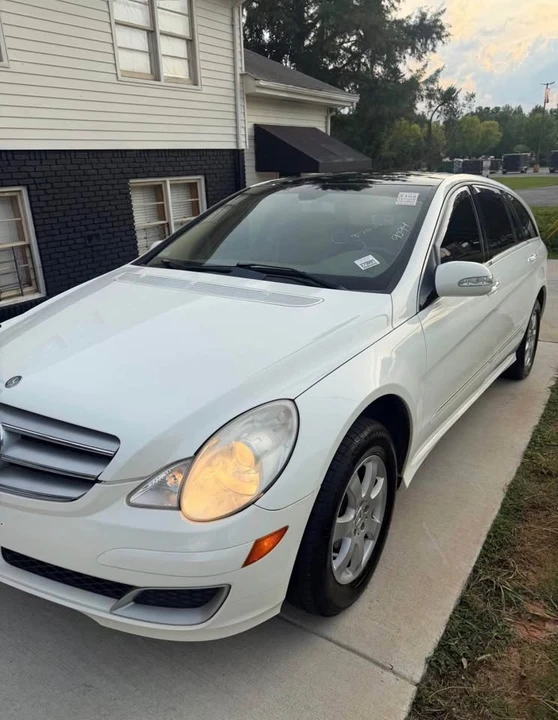 2007 Mercedes-Benz W251 R-Class - Image 2 of 20