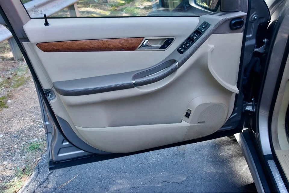 2007 Mercedes-Benz W251 R-Class - Image 14 of 20
