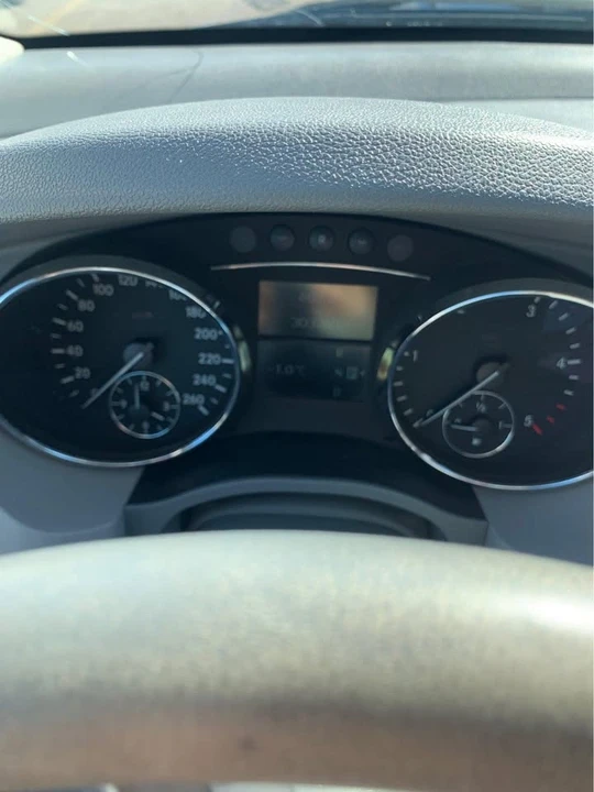 2007 Mercedes-Benz W251 R-Class - Image 3 of 5