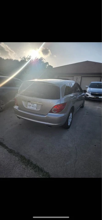 2007 Mercedes-Benz W251 R-Class - Image 2 of 3
