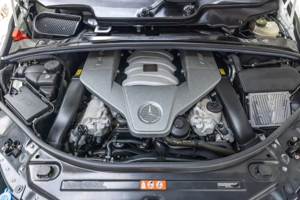 2007 Mercedes-Benz W251 R 63 AMG - Image 6 of 9