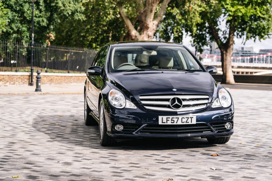 2007 Mercedes-Benz W251 R 63 AMG - Image 10 of 31