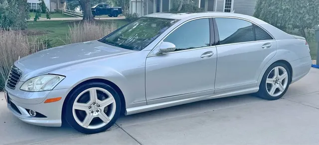 2007 Mercedes-Benz S-Class S 550 4MATIC Sedan 4D