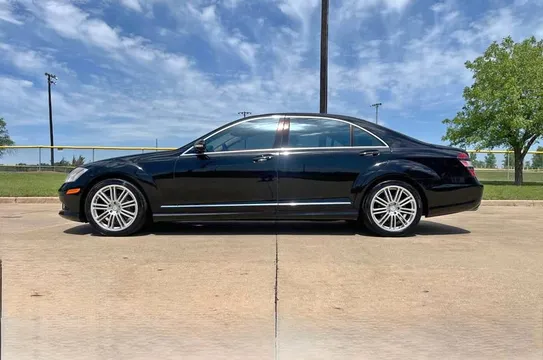 2007 Mercedes-Benz S-Class S 550 Sedan 4D