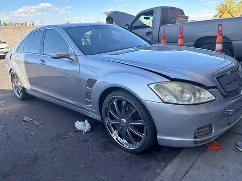 2007 Mercedes-Benz S-Class S 550 Sedan 4D