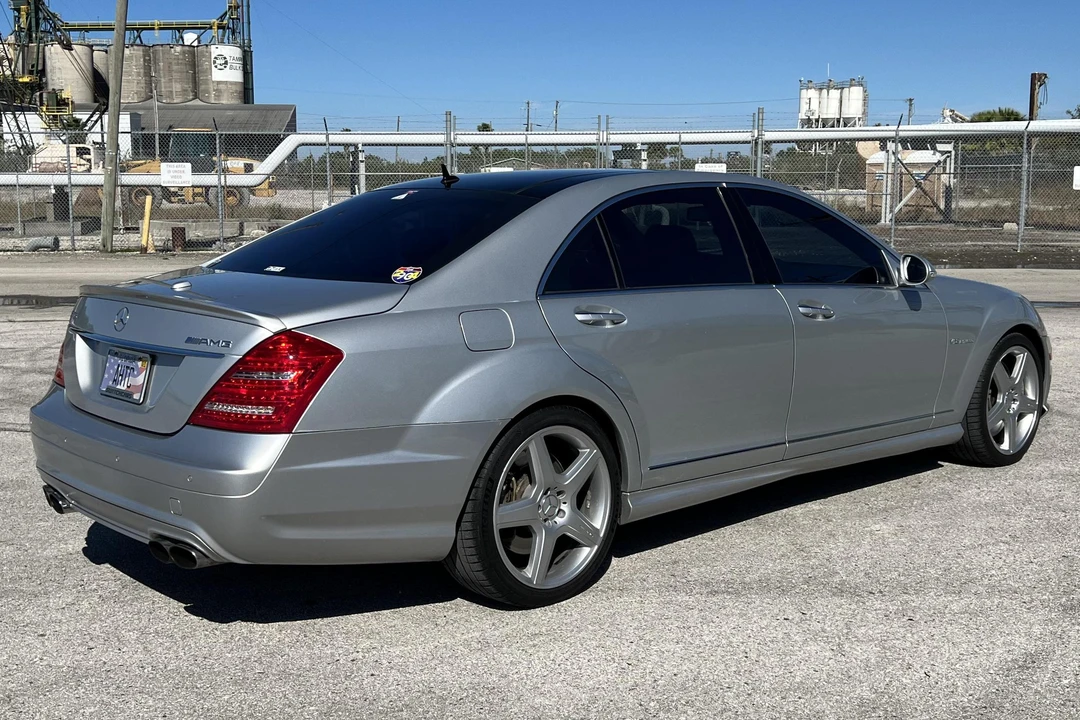 2007 Mercedes-Benz W221 S 63 & S 65 AMG - Image 4 of 31