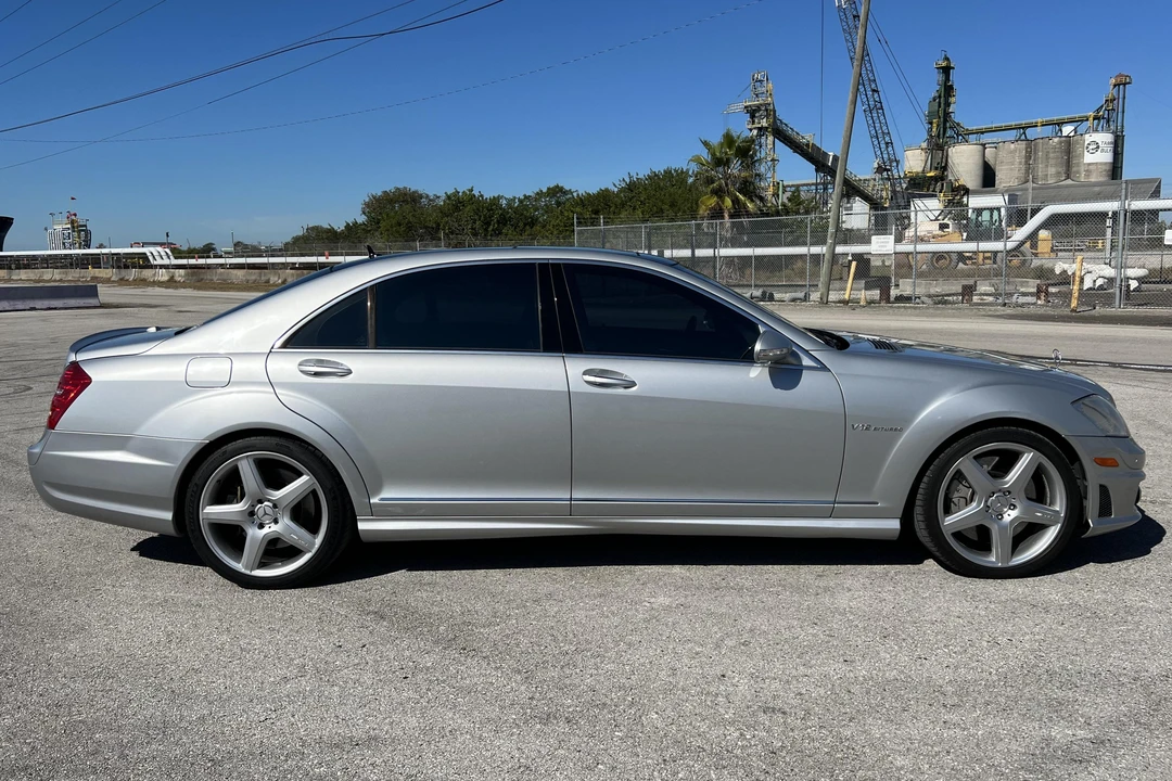 2007 Mercedes-Benz W221 S 63 & S 65 AMG - Image 3 of 31