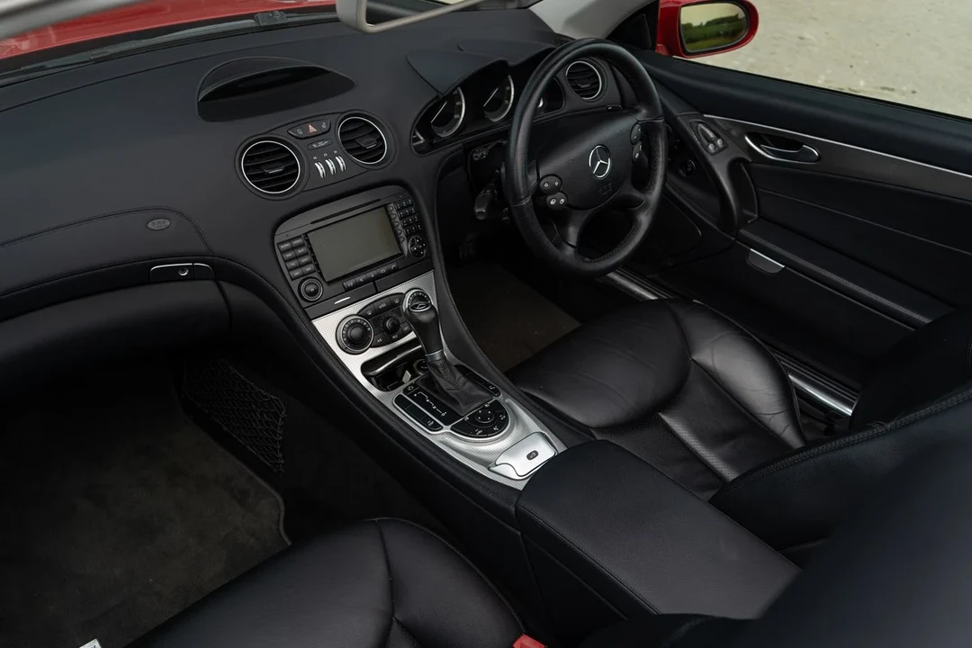 2007 Mercedes-Benz R230 SL-Class - Image 8 of 30