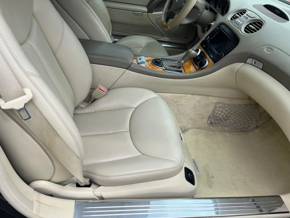 2007 Mercedes-Benz R230 SL-Class - Image 9 of 12