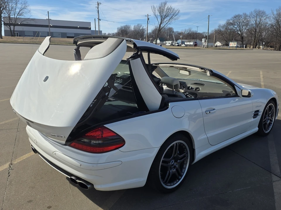 2007 Mercedes-Benz R230 SL 55 & SL 63 & SL 65 AMG - Image 15 of 19