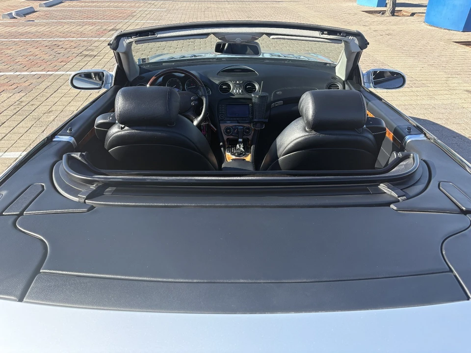 2007 Mercedes-Benz R230 SL-Class - Image 16 of 21