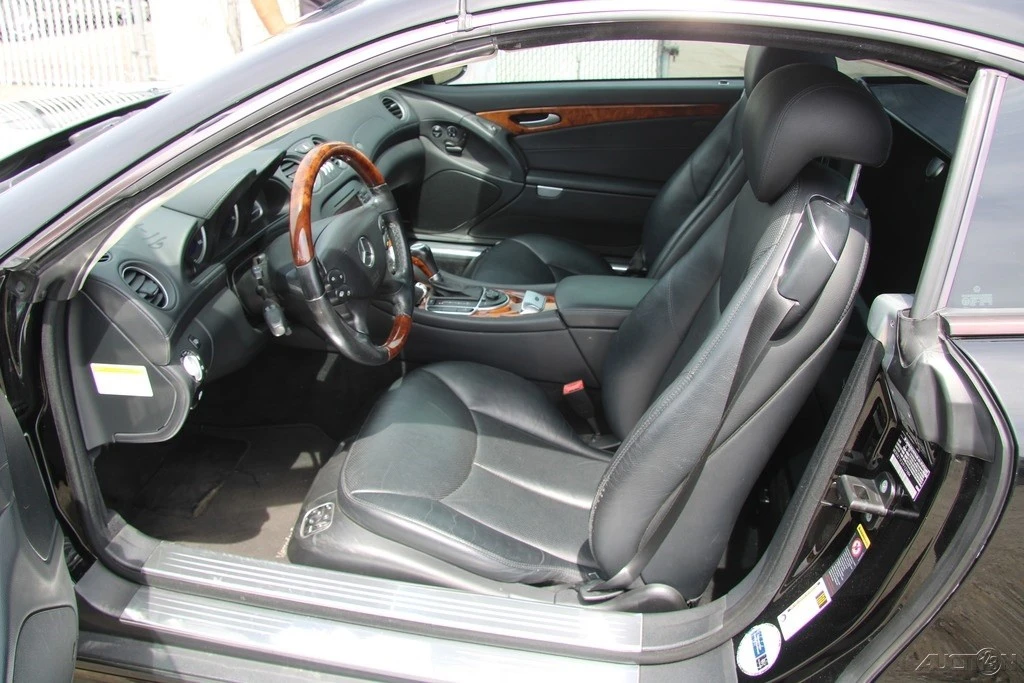 2007 Mercedes-Benz R230 SL-Class - Image 14 of 24