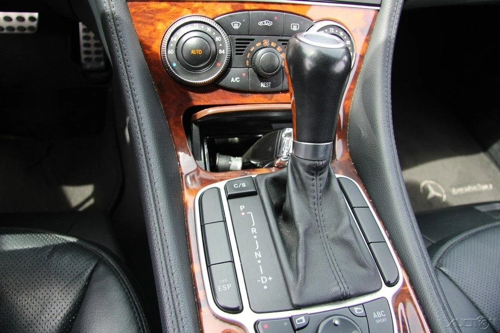 2007 Mercedes-Benz R230 SL-Class - Image 20 of 24