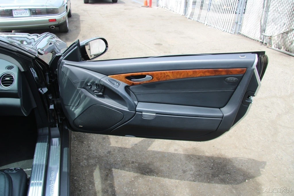 2007 Mercedes-Benz R230 SL-Class - Image 24 of 24