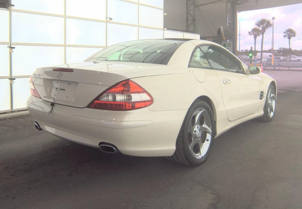 2007 Mercedes-Benz R230 SL-Class - Image 4 of 17
