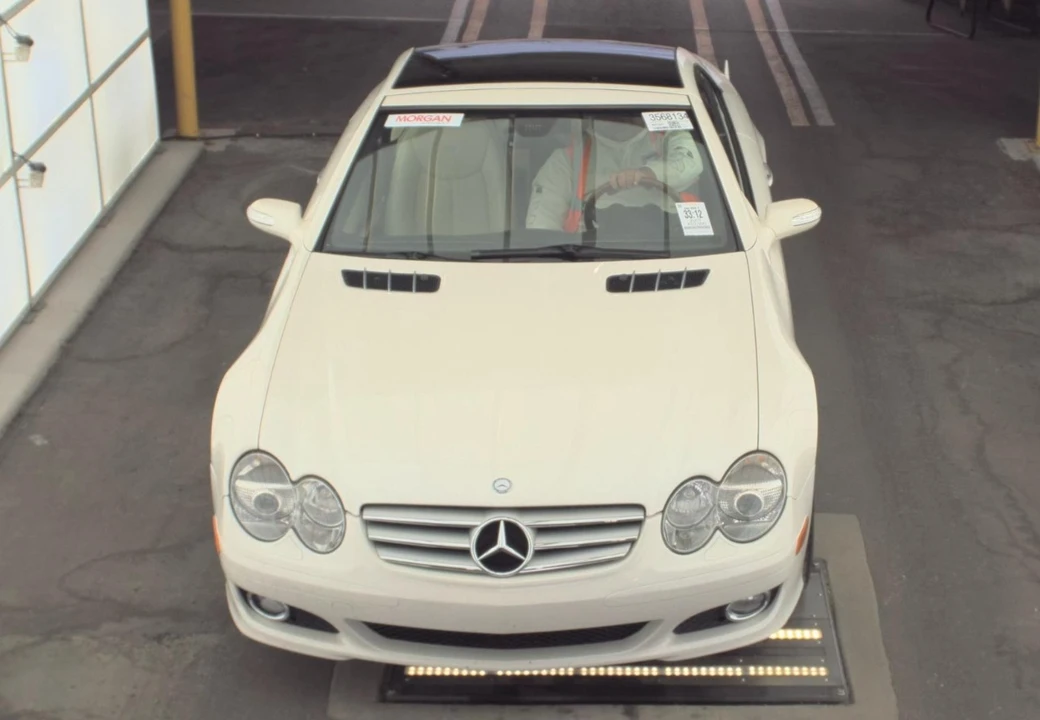 2007 Mercedes-Benz R230 SL-Class - Image 2 of 17
