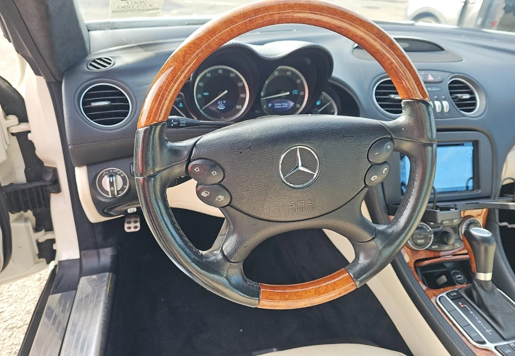 2007 Mercedes-Benz R230 SL-Class - Image 10 of 17
