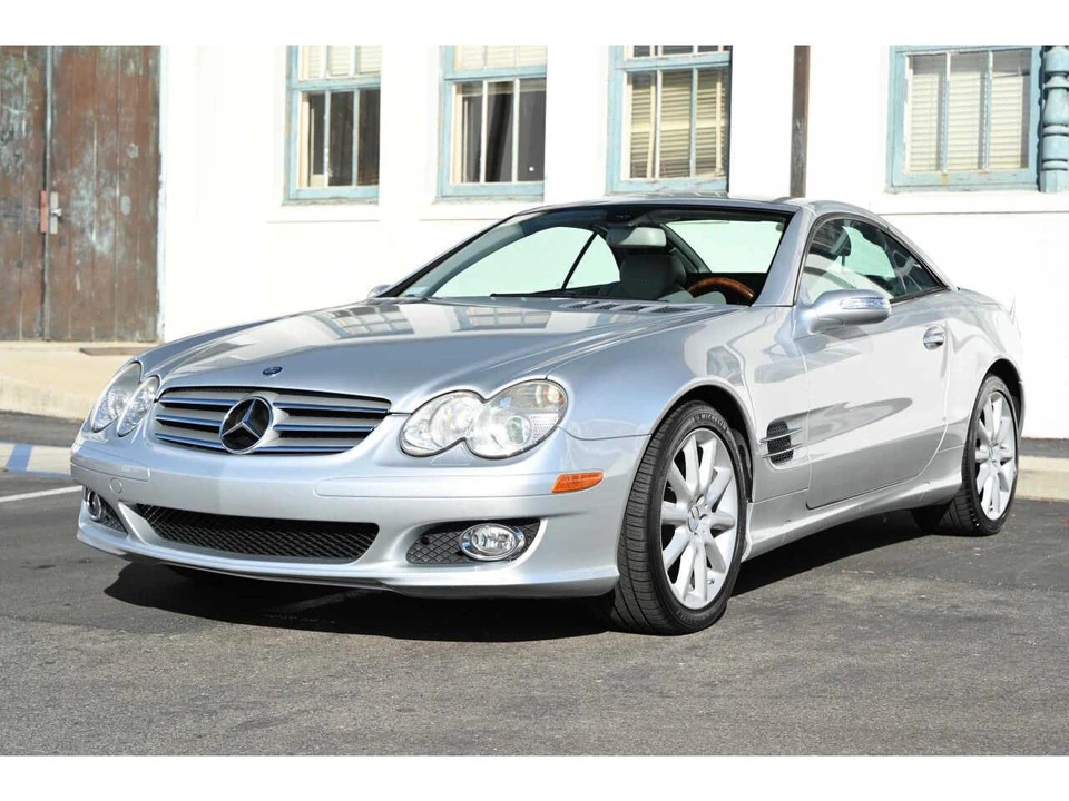 2007 Mercedes-Benz R230 SL-Class - Image 8 of 25