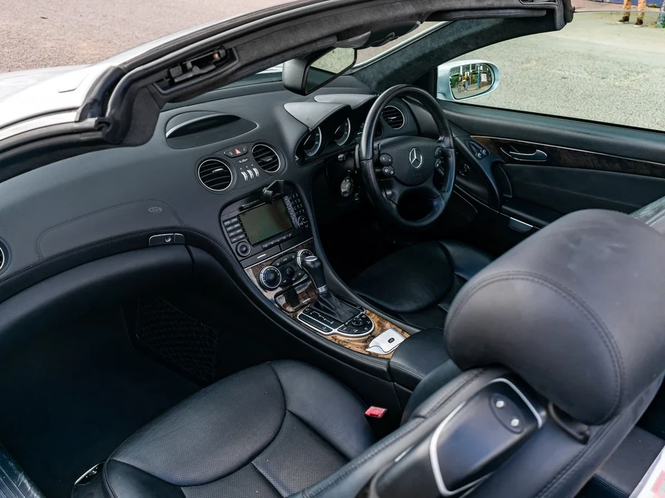 2007 Mercedes-Benz R230 SL-Class - Image 13 of 31