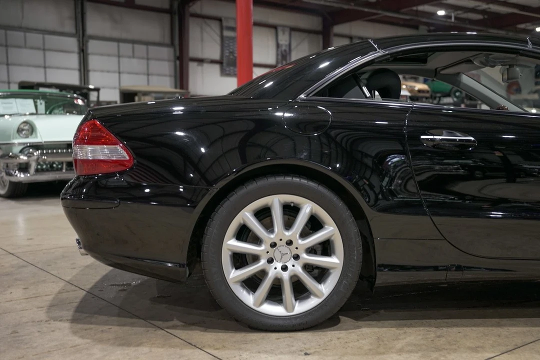 2007 Mercedes-Benz R230 SL-Class - Image 9 of 12