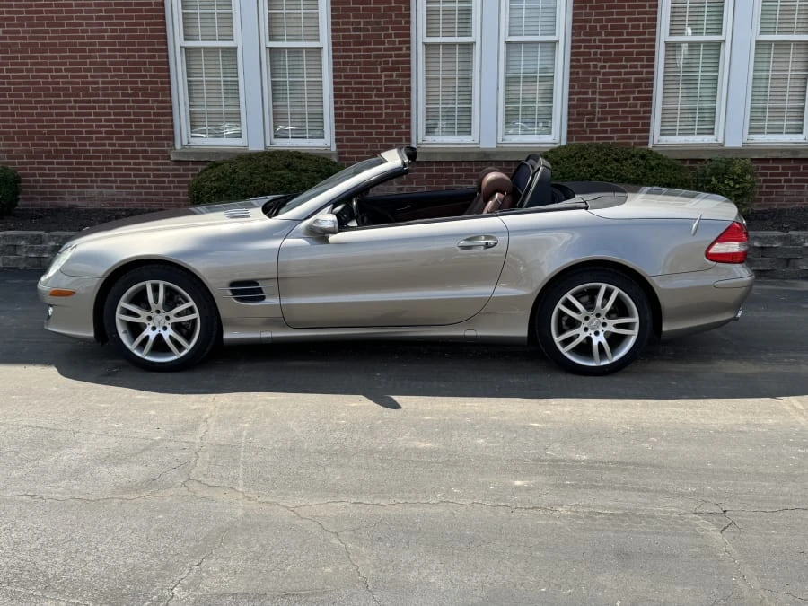 2007 Mercedes-Benz R230 SL-Class - Image 2 of 11