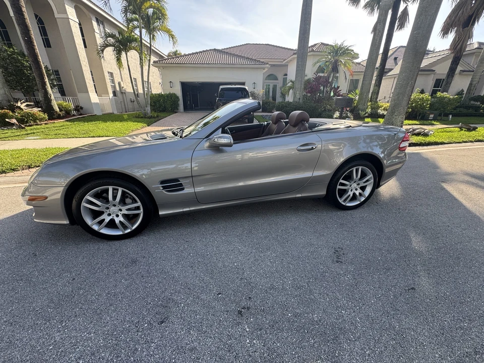 2007 Mercedes-Benz R230 SL-Class - Image 14 of 31
