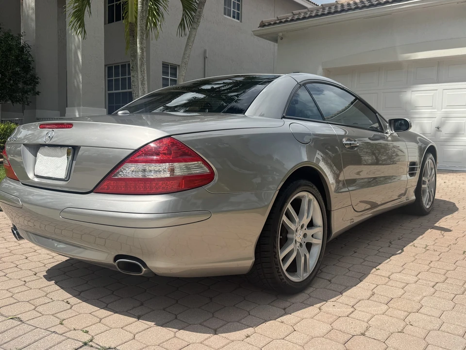 2007 Mercedes-Benz R230 SL-Class - Image 9 of 31