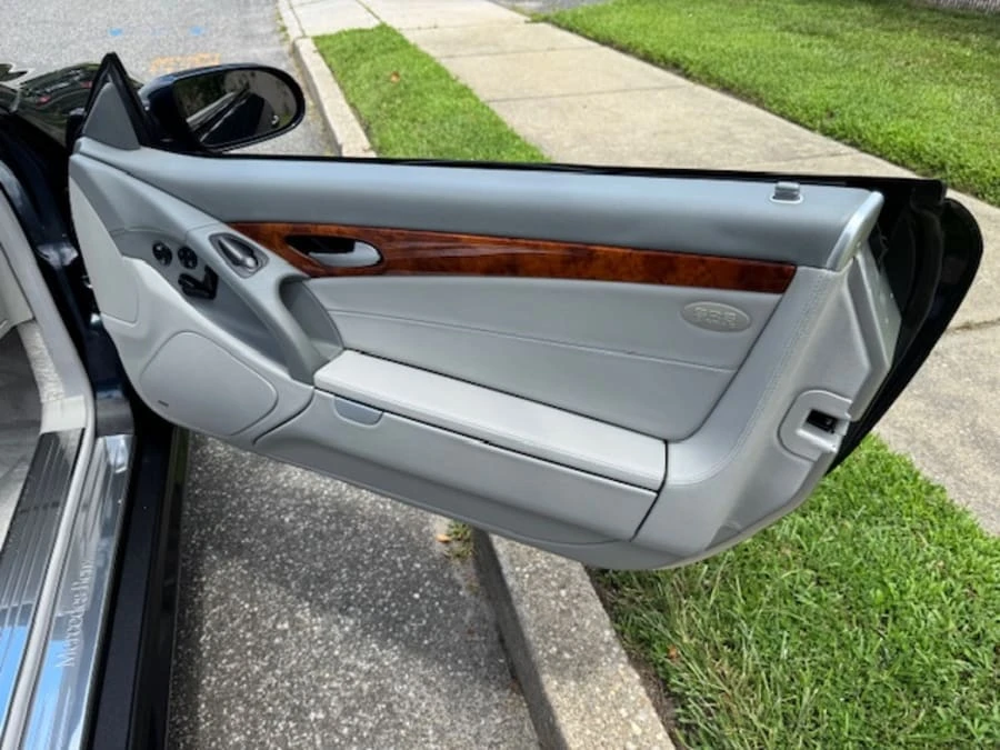 2007 Mercedes-Benz R230 SL-Class - Image 24 of 31