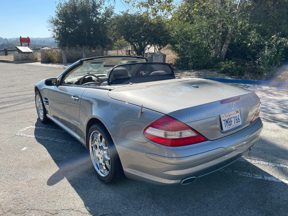 2007 Mercedes-Benz R230 SL-Class - Image 10 of 31