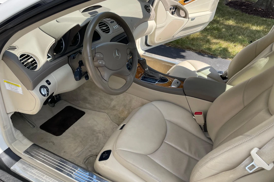 2007 Mercedes-Benz R230 SL-Class - Image 18 of 31