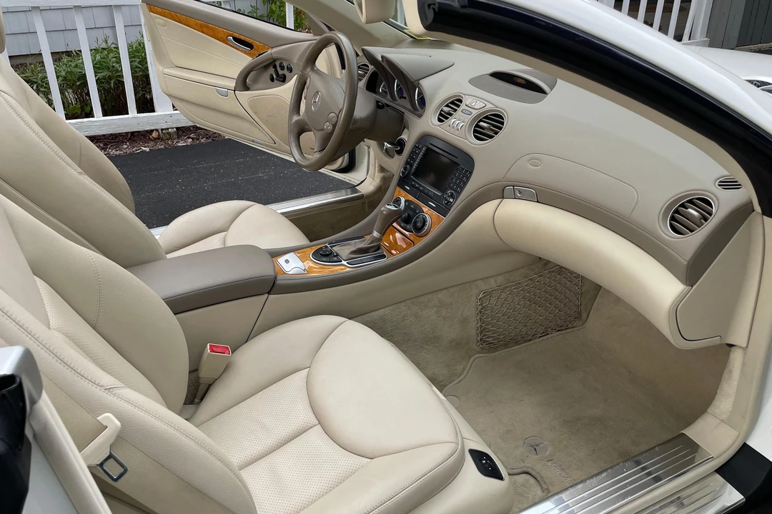 2007 Mercedes-Benz R230 SL-Class - Image 17 of 31