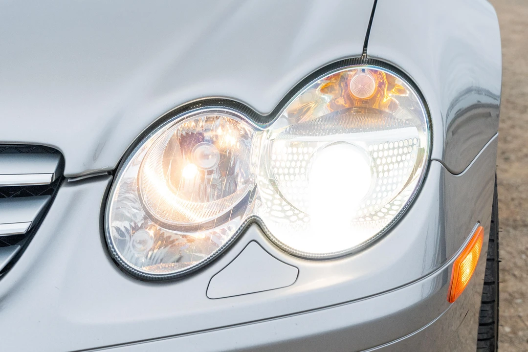 2007 Mercedes-Benz R230 SL-Class - Image 24 of 31