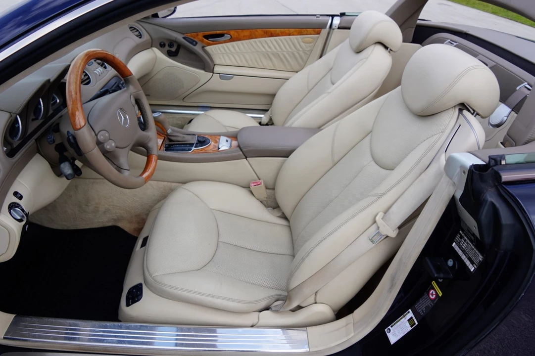 2007 Mercedes-Benz R230 SL-Class - Image 4 of 9