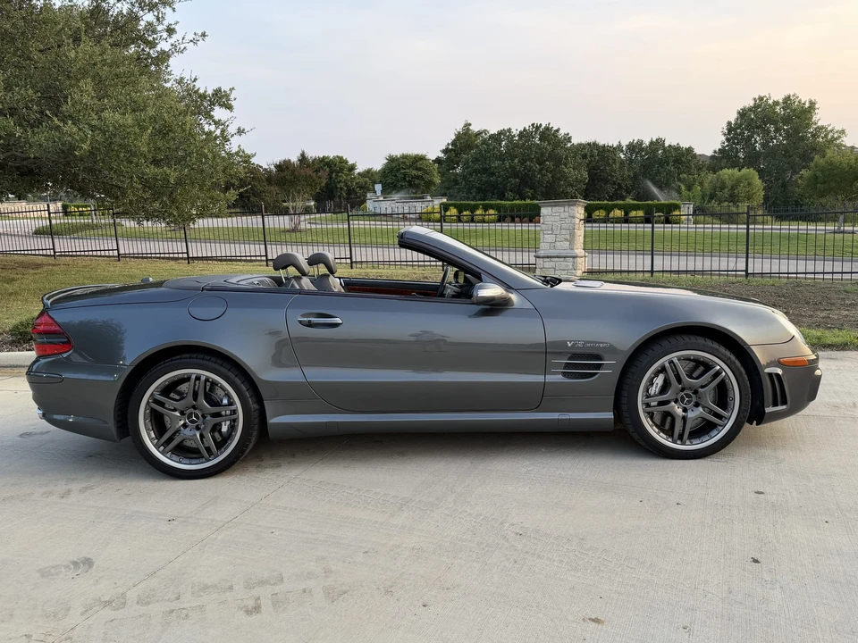 2007 Mercedes-Benz R230 SL 55 & SL 63 & SL 65 AMG - Image 10 of 31