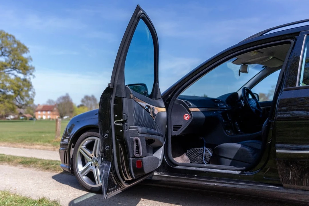 2007 Mercedes-Benz W211 E 55 & E 63 AMG - Image 28 of 30