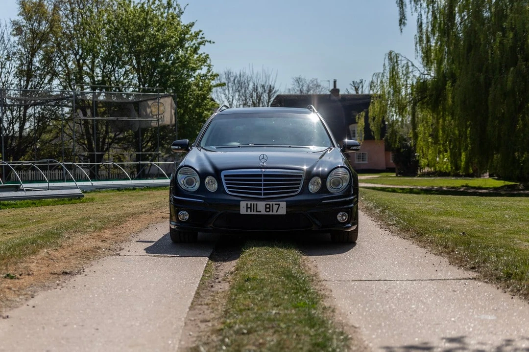2007 Mercedes-Benz W211 E 55 & E 63 AMG - Image 2 of 30