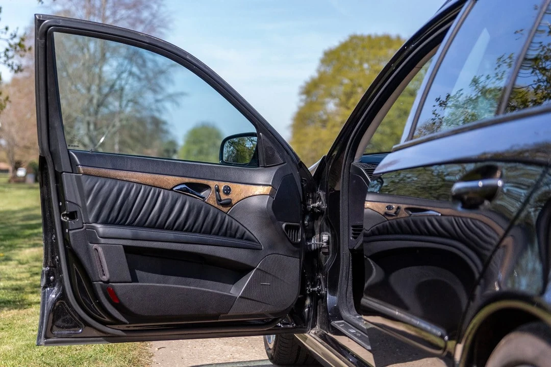 2007 Mercedes-Benz W211 E 55 & E 63 AMG - Image 29 of 30