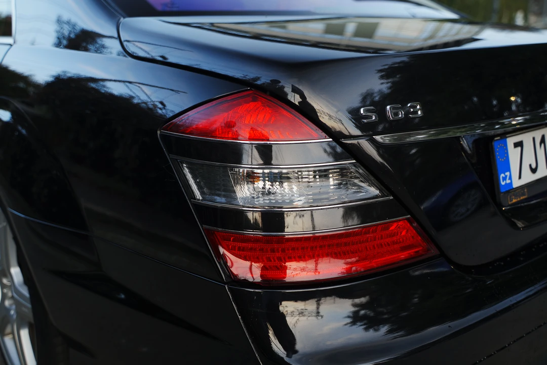 2013 Mercedes-Benz W221 S 63 & S 65 AMG - Image 29 of 31