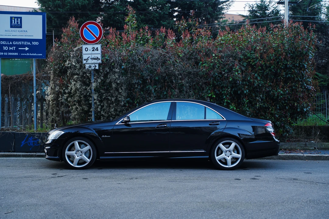 2013 Mercedes-Benz W221 S 63 & S 65 AMG - Image 20 of 31