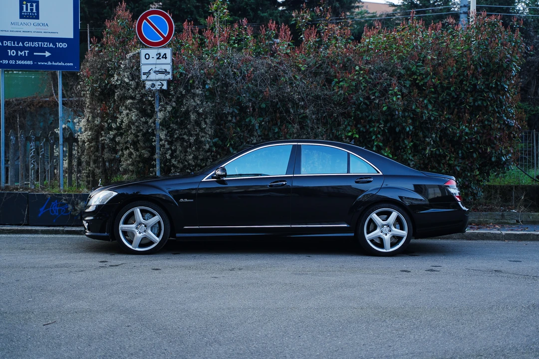 2013 Mercedes-Benz W221 S 63 & S 65 AMG - Image 21 of 31