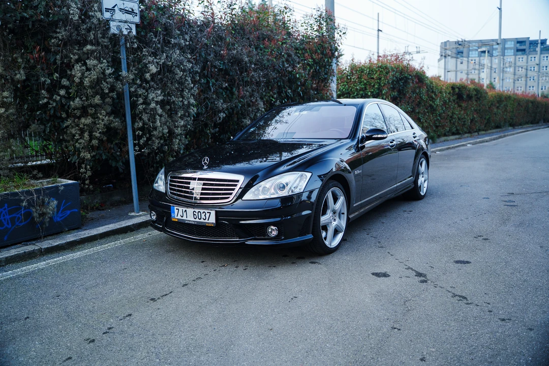 2013 Mercedes-Benz W221 S 63 & S 65 AMG - Image 23 of 31