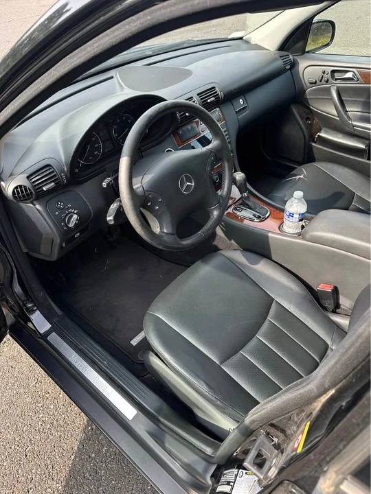 2007 Mercedes-Benz W203 C-Class - Image 9 of 18