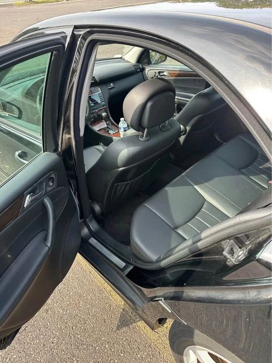 2007 Mercedes-Benz W203 C-Class - Image 10 of 18