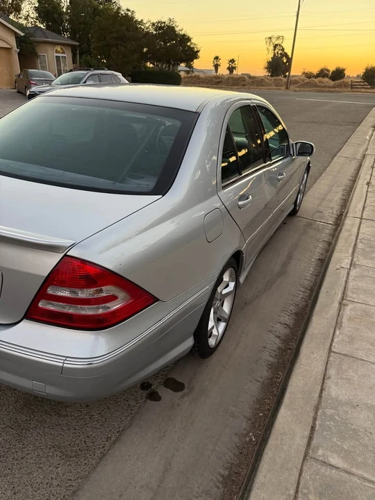 2007 Mercedes-Benz W203 C-Class - Image 4 of 15
