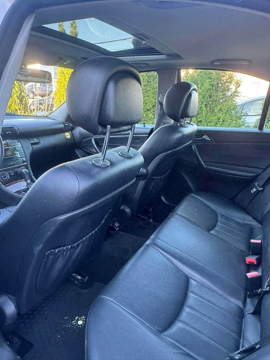 2007 Mercedes-Benz W203 C-Class - Image 10 of 11