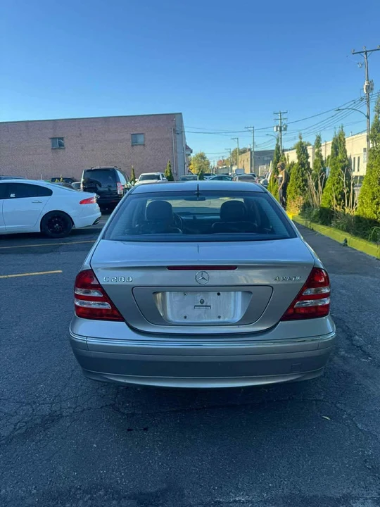 2007 Mercedes-Benz W203 C-Class - Image 2 of 11