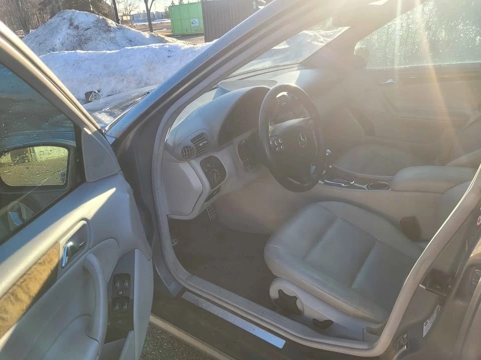 2007 Mercedes-Benz W203 C-Class - Image 13 of 14