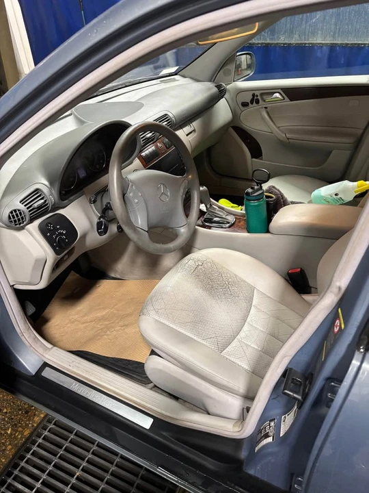 2007 Mercedes-Benz W203 C-Class - Image 10 of 12