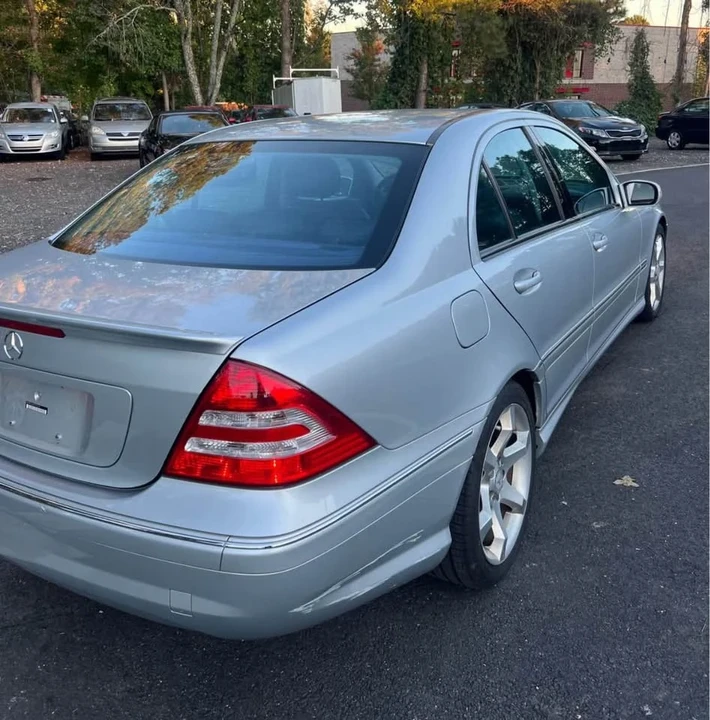 2007 Mercedes-Benz W203 C-Class - Image 7 of 18